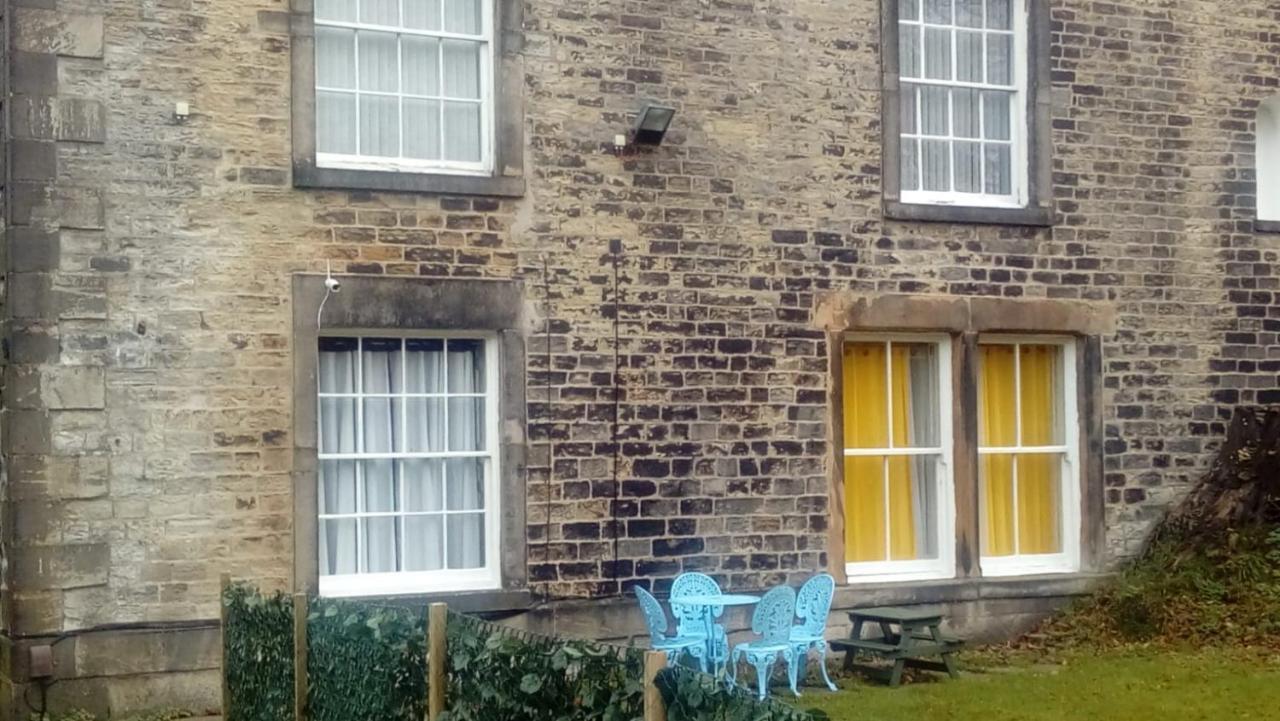Carer 4 You Residential Home Upholland Eksteriør bilde